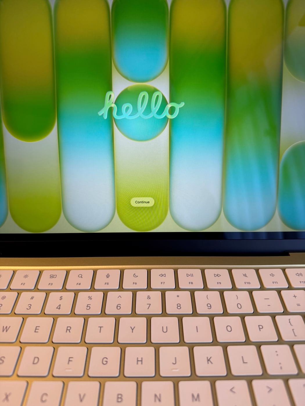 MacBook Neoの画面