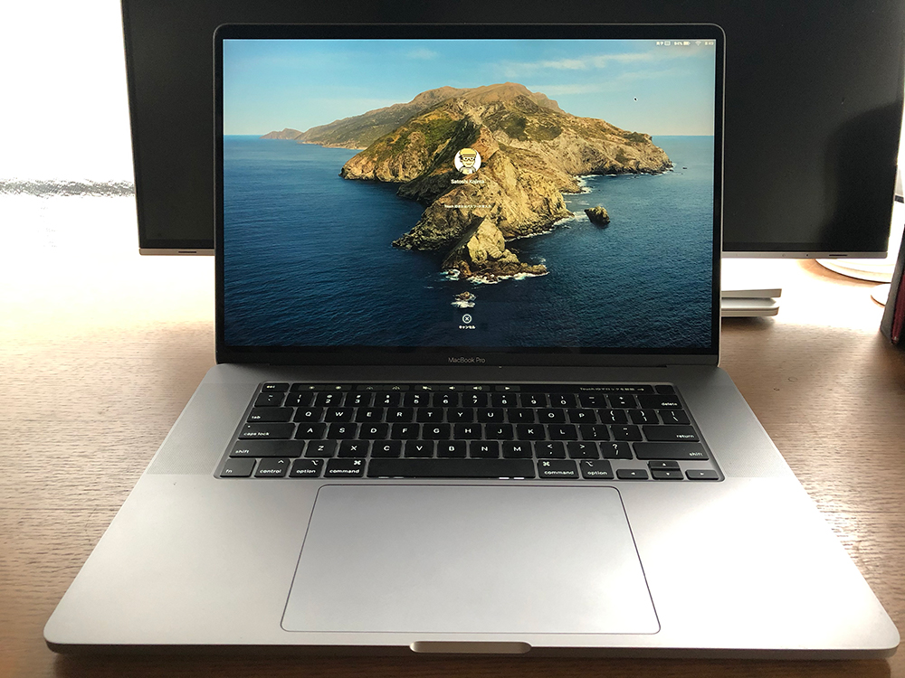 本日の買い物：MacBook Pro 16-inch